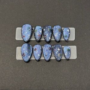 Cat Eye Galaxy Nail Set